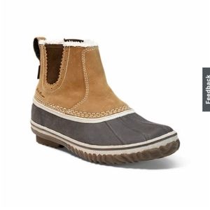 Eddie Bauer Hunt Pac slip on boots